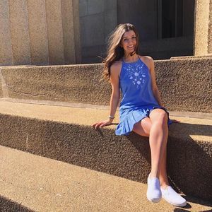 Meet your Posher, Ange